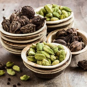 Green & Black Cardamom